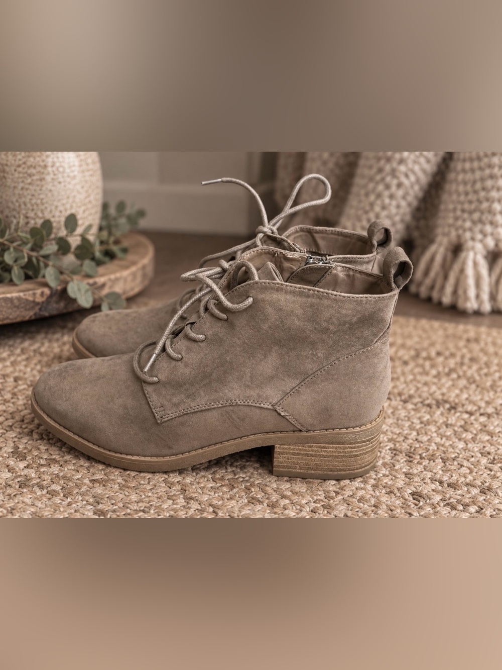 Style & Co. Taupe Lace-Up Ankle Boots 8